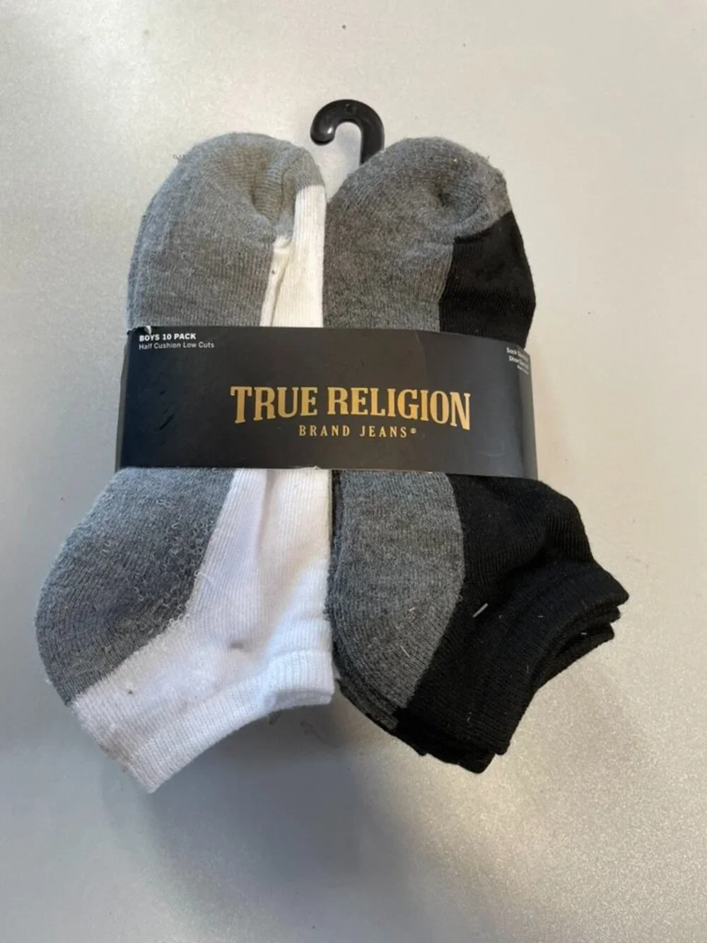 TRUE RELIGION Boys' 10-Pack Half Cushion Low Cut Socks Size Large